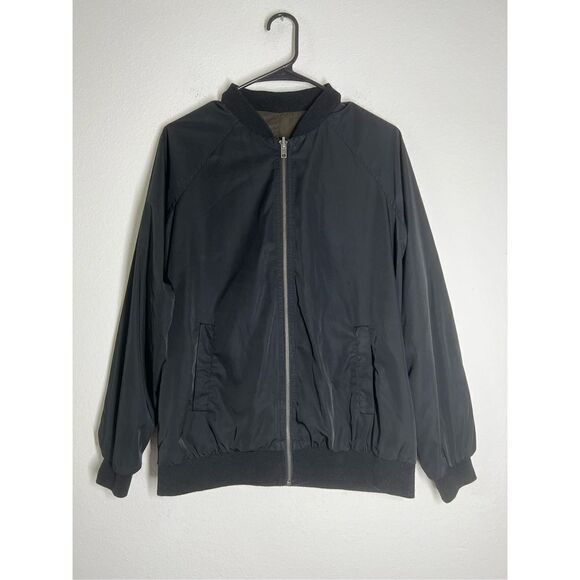 Double-sided Men’s Bomber Olive Green/Black Approximately Size M - Picture 2 of 11